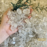 ĐÁ VỤN THẠCH ANH TRẮNG