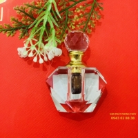 TINH DẦU TRẦM