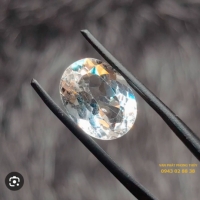 TOPAZ TRẮNG /CT:11.7CT