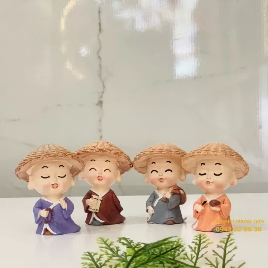 CHÚ TIỂU GIANG HỒ