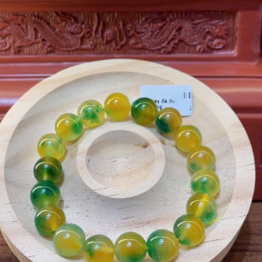 Vòng tay đá Du Long