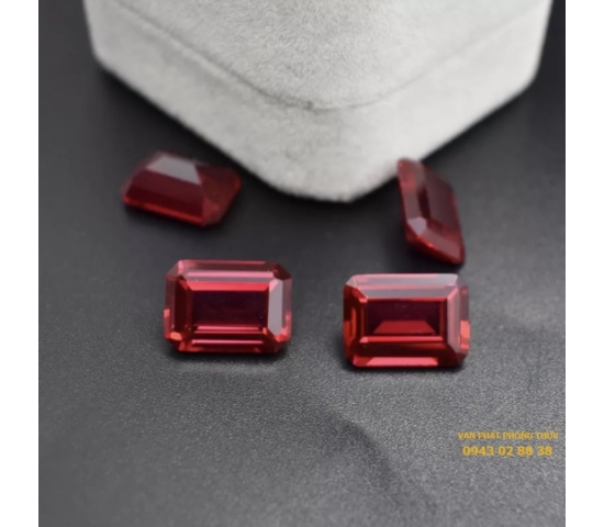 MẶT PERIDOT/CT:5.85 CT