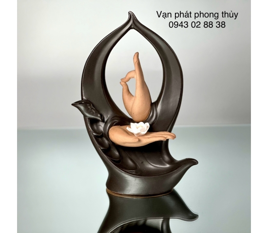 XÔNG TRẦM SỨ ( 77)
