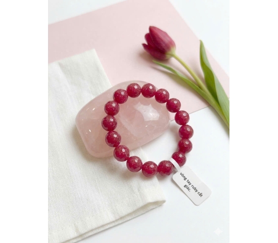Vòng tay ruby cắt giác 10mm